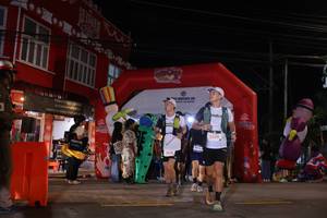 BIB: 5329
                            <button type="button" onclick="openModal(26224198)" class="btn btn-primary btn-sm float-right btn-popup" data-toggle="modal" data-target=".modal-high-quality">
                        <i class="fas fa-shopping-cart"></i> Add to Cart
                    </button>
                                            <button type="button" onclick="isThisMe(26224198, true)" class="btn btn-success btn-sm float-right btn-popup btn-isme hidden" data-toggle="tooltip" data-placement="bottom" title="นี่คือรูปของคุณใช่ไหม คลิกที่นี่เพื่อเอาเข้าอัลบั้ม">
                        <i class="fas fa-plus"></i> Add to album
                    </button>
                    <button type="button" onclick="isThisMe(26224198, false)" class="btn btn-warning btn-sm float-right btn-popup btn-isnotme hidden">
                        <i class="fas fa-ban"></i> Remove from album
                    </button>